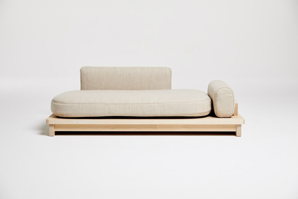 Minimal Beige Dog Bed